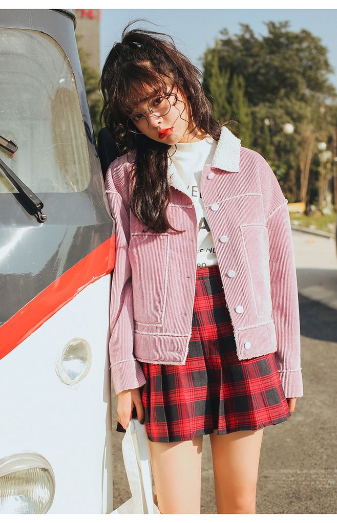 老爹老媽才穿的燈芯絨,如今90后穿起來也很美! 燈芯絨外套