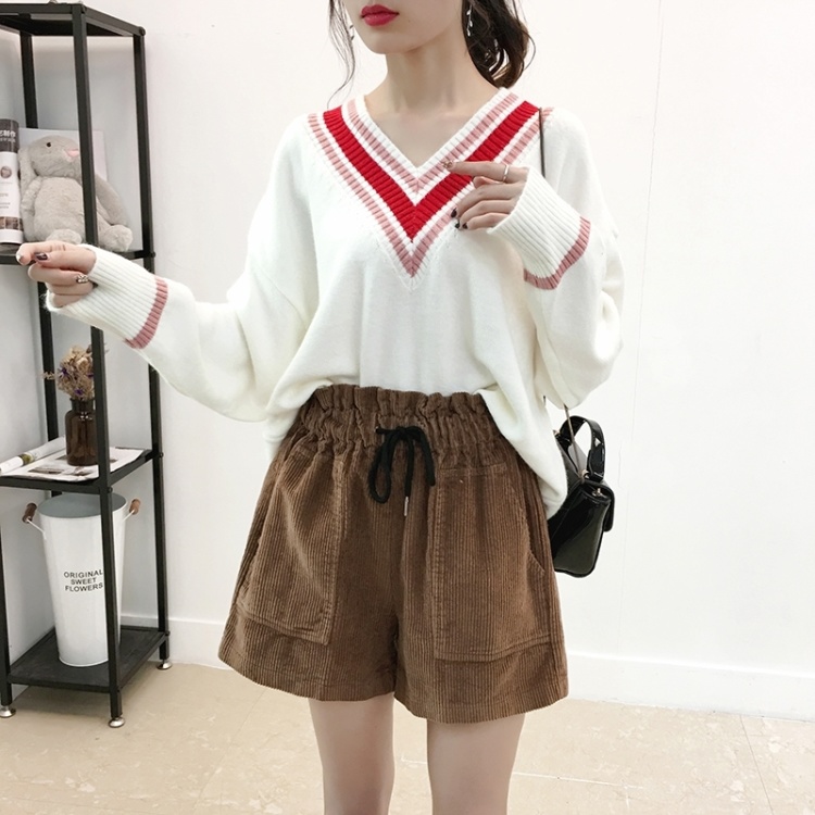 老爹老媽才穿的燈芯絨,如今90后穿起來也很美! 燈芯絨短褲