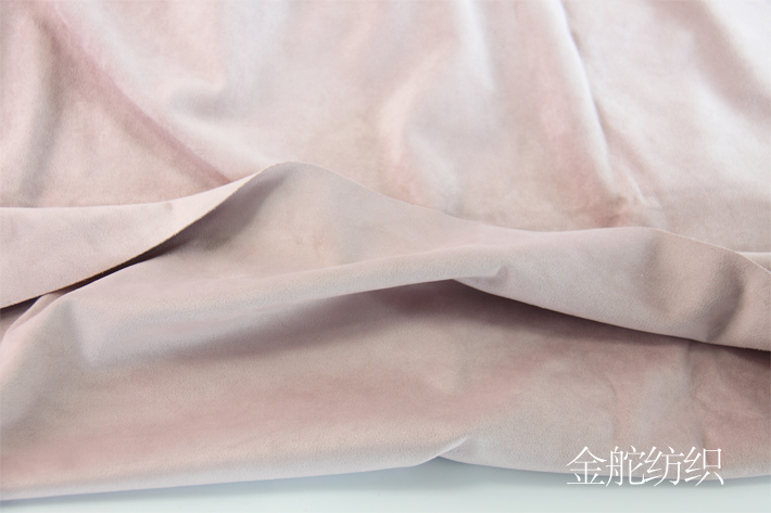 雙面麂皮絨，絨毛柔軟順滑，厚實(shí)，懸垂性好，猶如真皮一樣