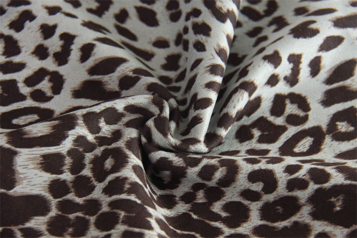 米色印花豹紋麂皮絨