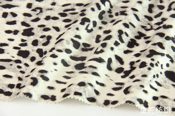 米白色豹紋麂皮絨