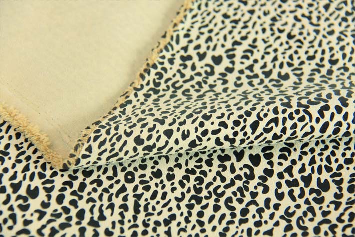 燙金豹紋麂皮絨布邊及毛邊效果