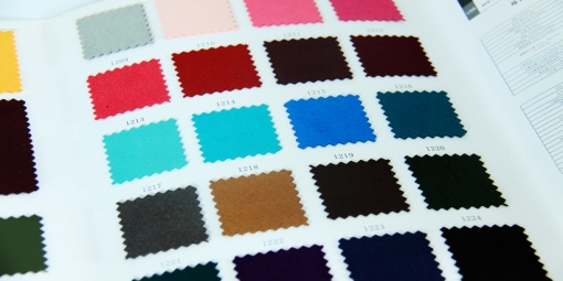 麂皮絨會(huì)掉色嗎？麂皮絨色牢度一般幾級(jí)？